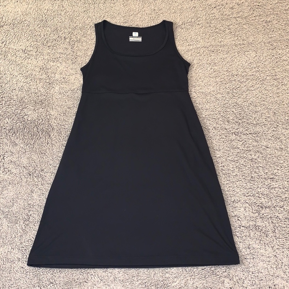 Columbia dress w/ Omni Freeze Zero